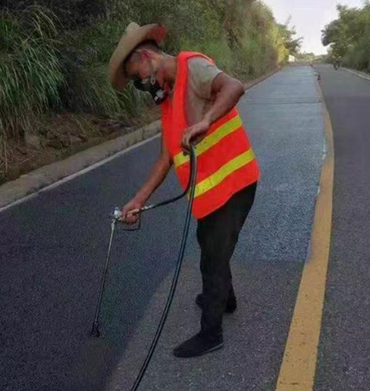 安阳路面喷涂翻新彩色步道施工方案